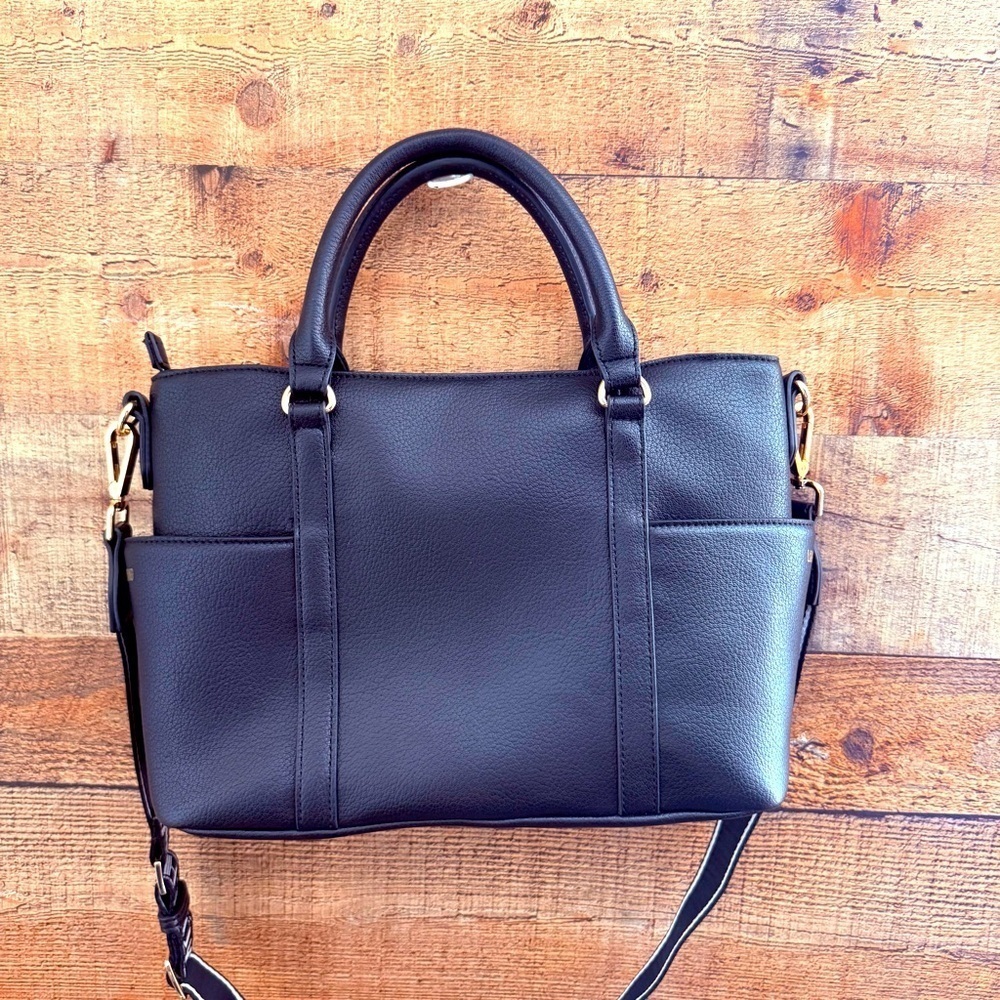 NWOT Love Moschino Black Tote with Gold Branding - Picture 3 of 12